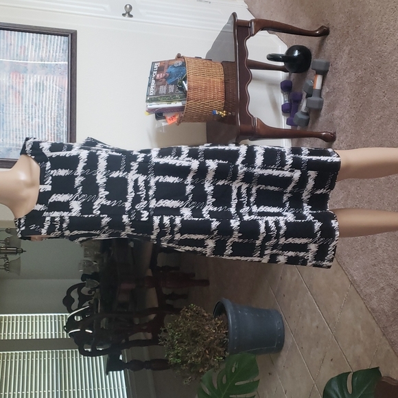 80's mod print m scribble squares scoopneck pencil - Picture 1 of 6